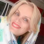 میترا رستمی
